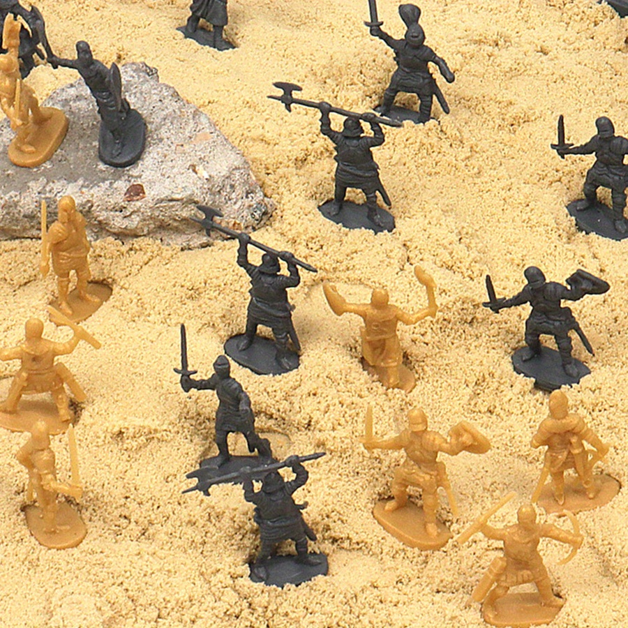 24 قطعة من نماذج الجنود الصغير - مراجعة Board Game War وسعره