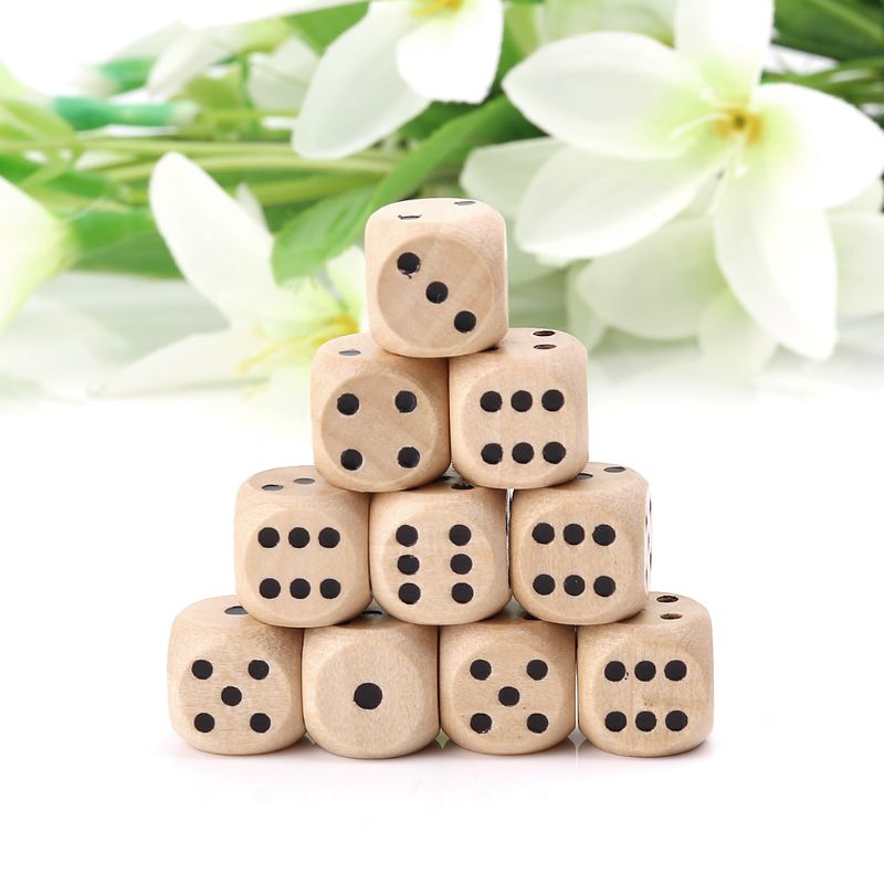 10 قطعة النرد الخشبي 6 الوجهين - مراجعة Board Game Loop وسعره