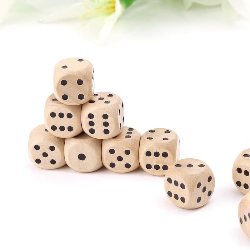 10 قطعة النرد الخشبي 6 الوجهين - مراجعة Board Game Loop وسعره